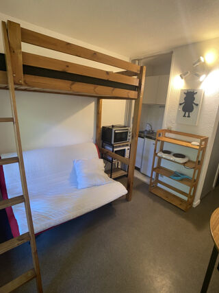  Appartement � louer 1 pi�ce 14 m� Chambery