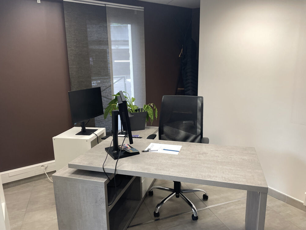   SPACIEUX BUREAUX HYPER CENTRE Aix les bains