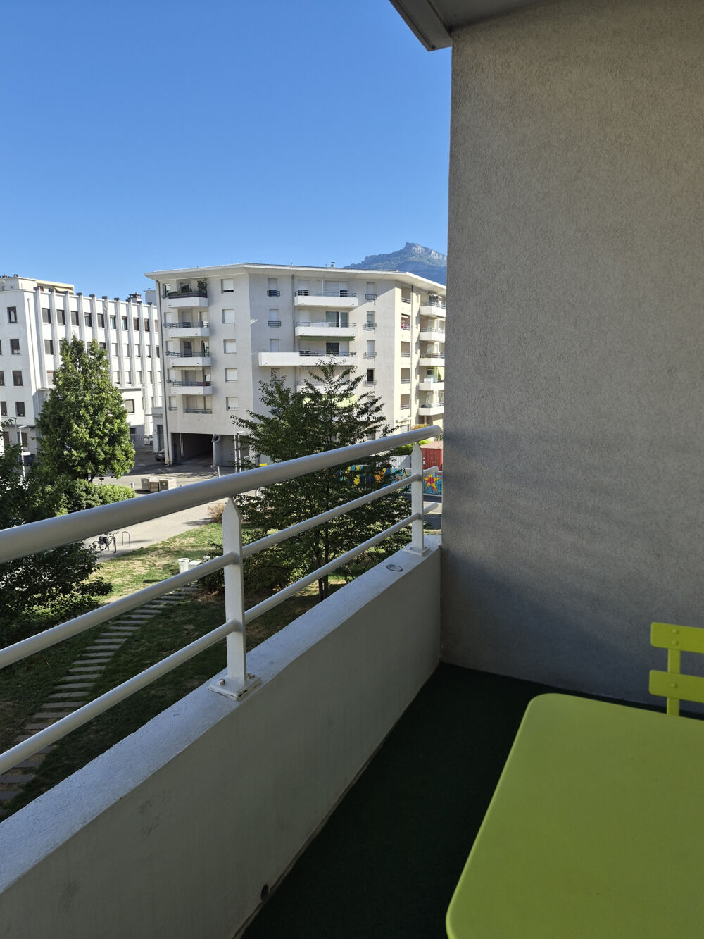 Location Appartement CHAMBERY Covet, Joli T2 entièrement meublé et équipé Chambery