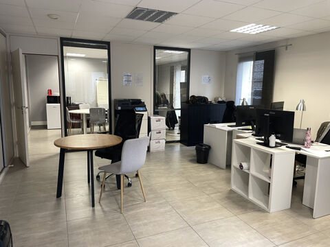 SPACIEUX BUREAUX HYPER CENTRE 17550 73100 Aix les bains