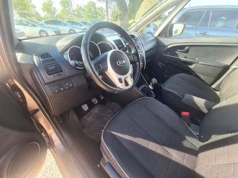 Venga 1.6 CRDi 115 ch Premium 2014 occasion 34400 Lunel
