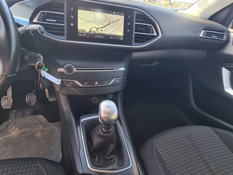 308 BlueHDi 100ch S&S BVM6 Allure 2018 occasion 34400 Lunel