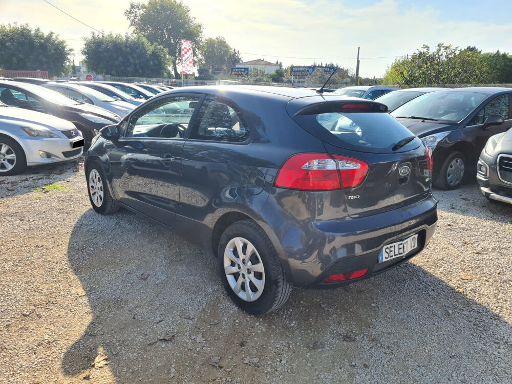 Rio 1.1 CRDi 75 ISG Motion 2012 occasion 34400 Lunel