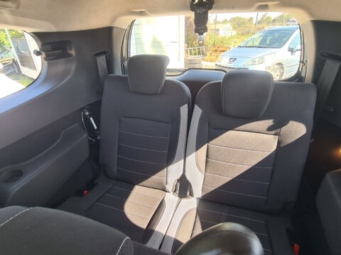 Lodgy Blue dCi 115 7 places Stepway 2019 occasion 34400 Lunel