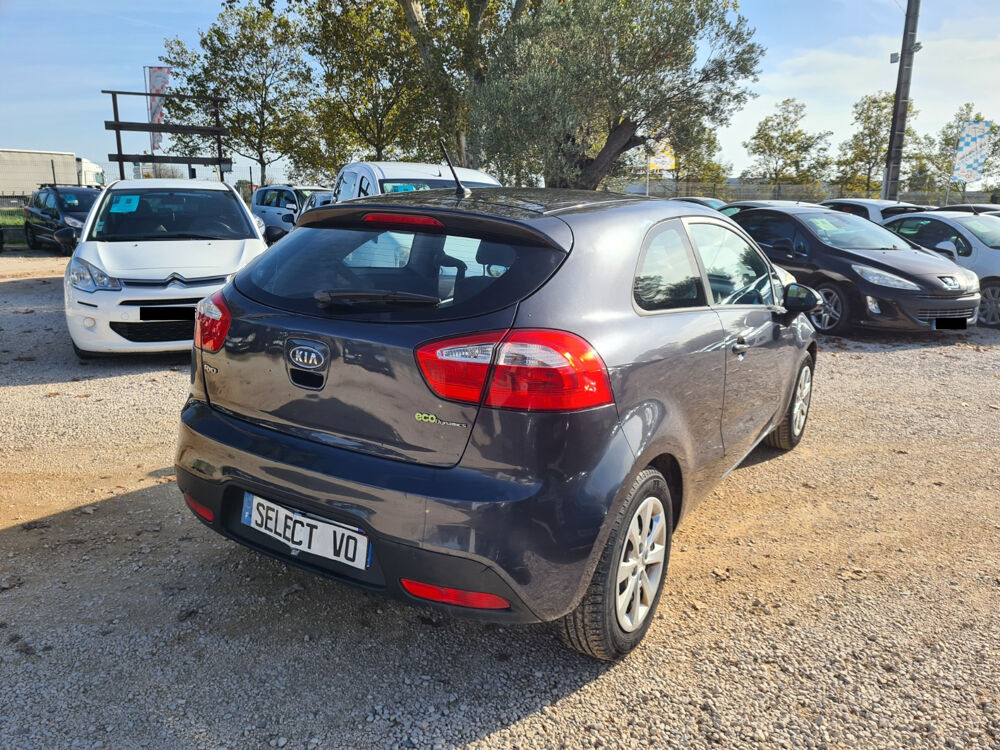 Rio 1.1 CRDi 75 ISG Motion 2012 occasion 34400 Lunel