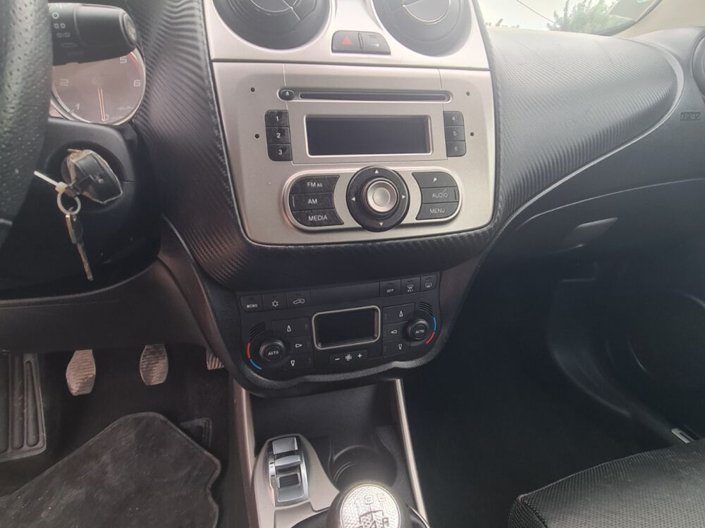 Mito MiTo 1.3 JTDm Start & Stop 95 Distinctive 2012 occasion 34400 Lunel