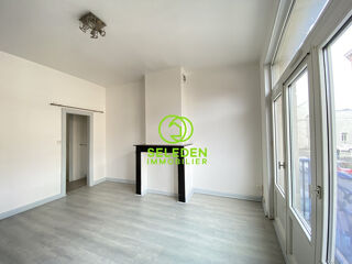  Appartement à louer 2 pièces 40 m²