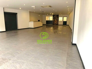  Immeuble � vendre 639 m�