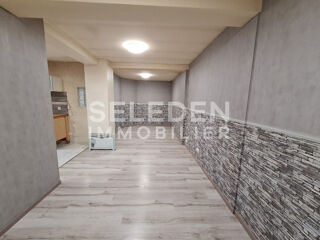  Appartement à louer 2 pièces 84 m²