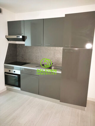  Immeuble � vendre 639 m�