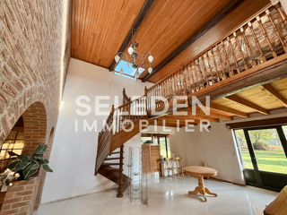  Ferme à vendre 15 + pièces 550 m²