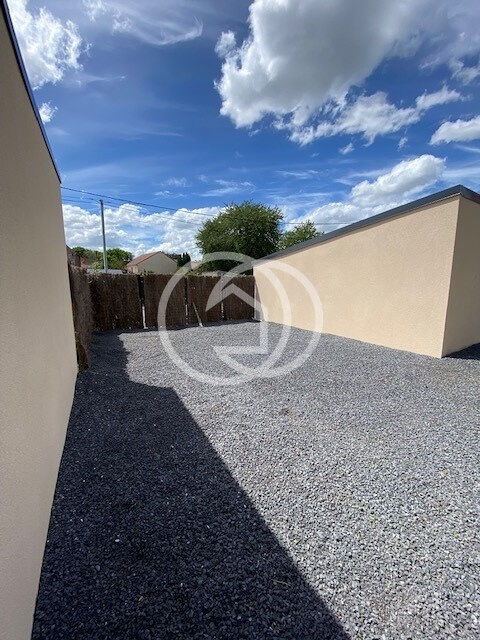  Parking / Garage � louer 77 m�