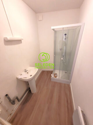  Appartement à louer 3 pièces 63 m²