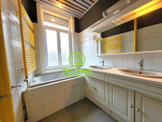  Maison à louer 4 pièces 97 m²