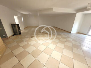  Appartement � louer 3 pi�ces 103 m�