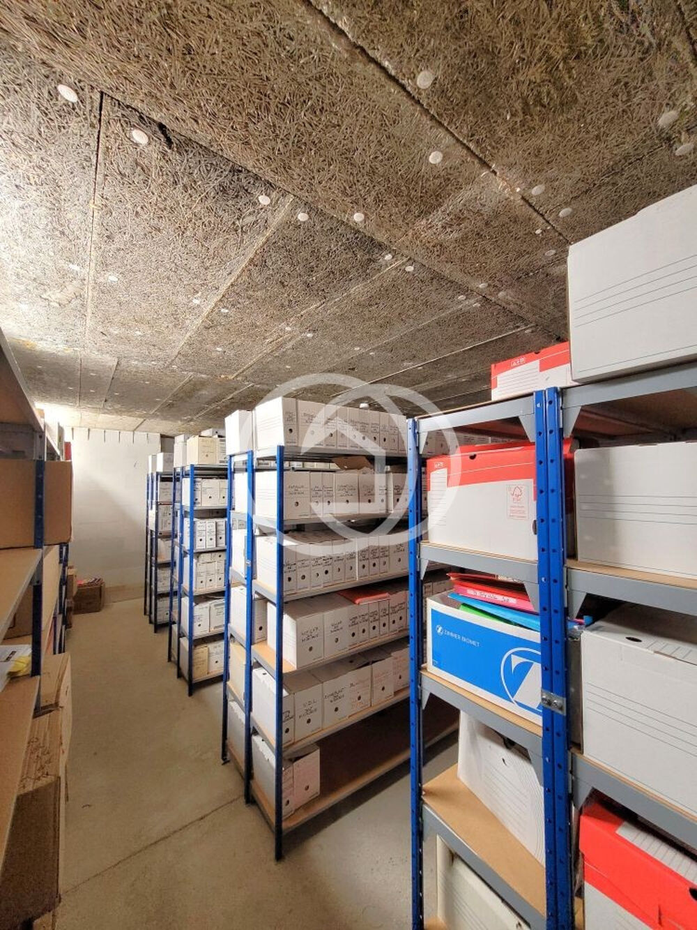   Local professionnel de 200m2 Lens