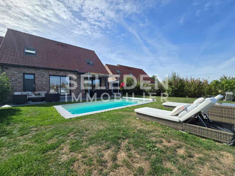 Vente Maison Maison semi plain-pied T5 de 136m2 avec piscine chauffée Vaudricourt