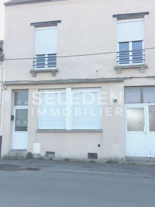  Immeuble � vendre 195 m�