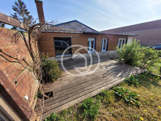  Immeuble � vendre 677 m�