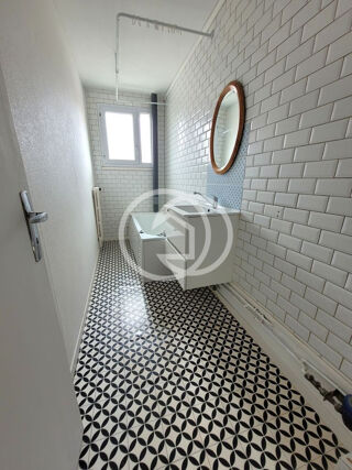  Appartement � vendre 4 pi�ces 73 m�