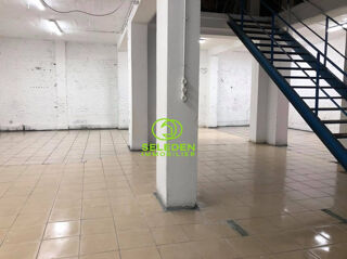  Immeuble à vendre 639 m²