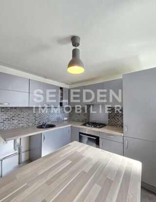  Maison � vendre 3 pi�ces 77 m�