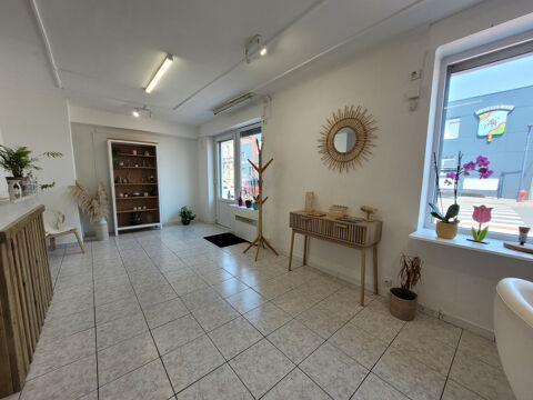 Local commercial 60 m2 555 62290 Noeux les mines