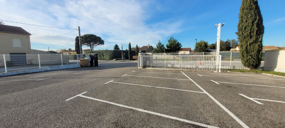   Fonds de commerce ou droit au bail de 250 m2 + garage CAVAILLON 