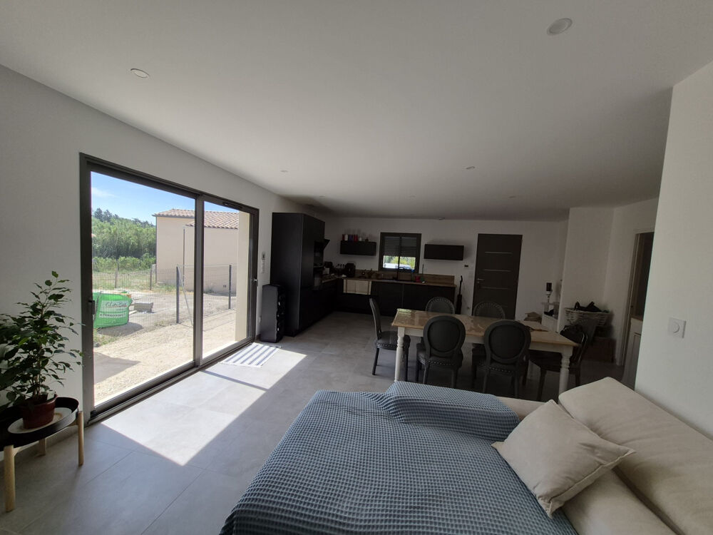 Maison neuve T3 de 78 m2 à MAZAN terrain de 250 m2 idéal primo-accédant