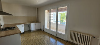  Appartement � vendre 3 pi�ces 83 m� Hyeres