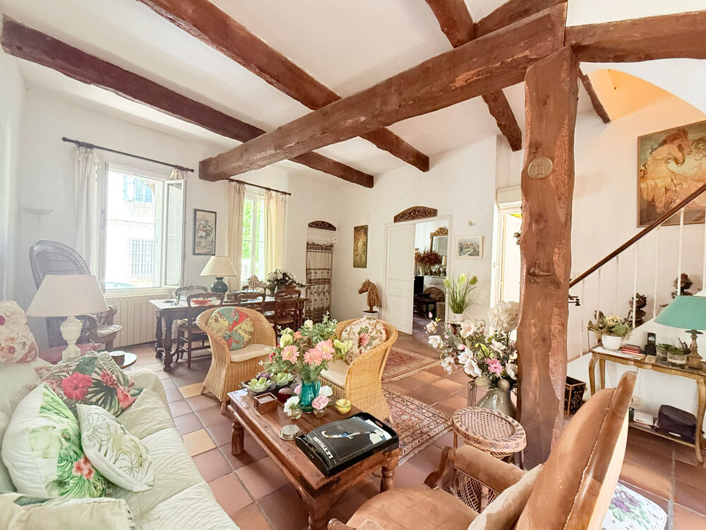 TOULON EST - LE MOURILLON - MAISON AVEC JARDIN 5 PIECES 105 m2 + Cave et Atelier