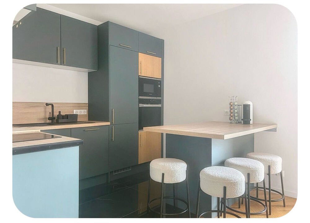 Vente Appartement QUARTIER LAMALGUE - APPARTEMENT 3 PIECES - 50m2- Balcon avec vue dégagée. Toulon