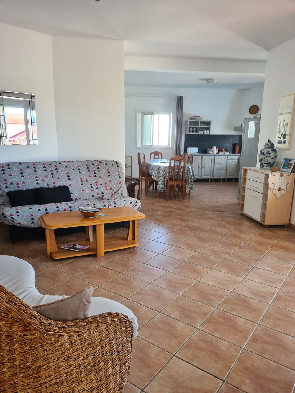 Maison T6 de 146 m2 (2 appartements) mer à 5 min à pied SAINT JOSEPH REUNION