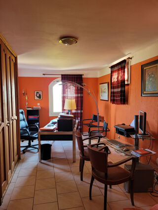  Maison  vendre 6 pices 140 m