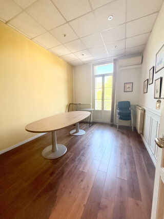  Appartement à vendre 7 pièces 165 m²