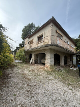 Maison 7 pièces 165 m² · à Solliès-Ville · 165 m² · 450 000 €