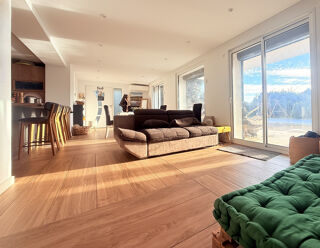  Maison  vendre 6 pices 181 m