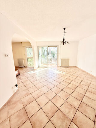  Appartement  vendre 4 pices 80 m