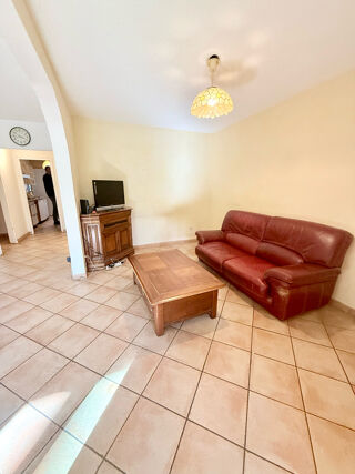  Appartement  vendre 4 pices 80 m