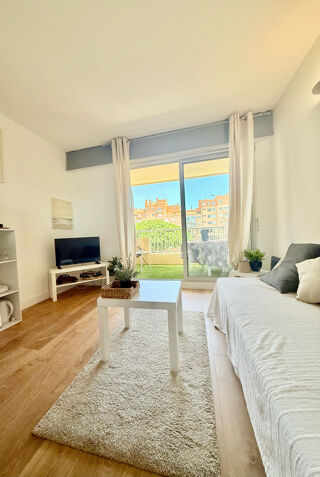 Appartement � vendre 2 pi�ces 34 m� Hyeres plage