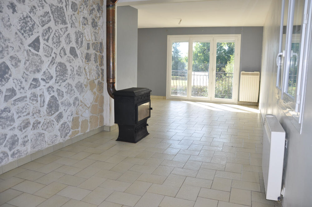 Beau pavillon avec 4 chambres à rafraichir, terrain de 2001 m2