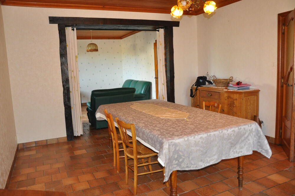 Belle et grande maison traditionnelle de 170 m2, avec 4 chambres