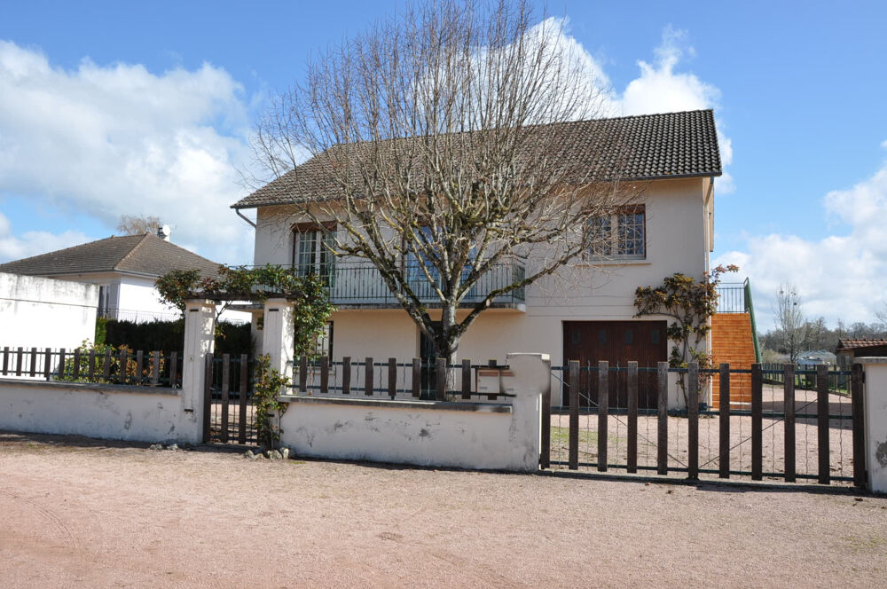 Maison 5 pièces 92 m² · à Lapalisse · 92 m² · 157 500 €