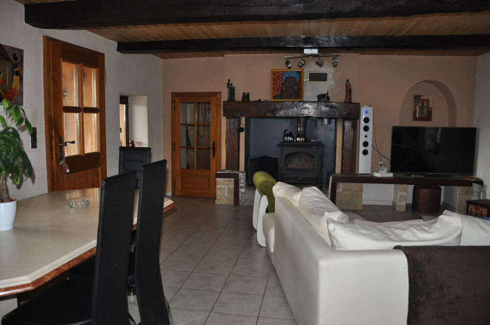 Vente Ferme Ancienne Fermette rénovée avec authenticité, de 136 m2 habitables avec un petit logement indépendant, sur un t Sorbier