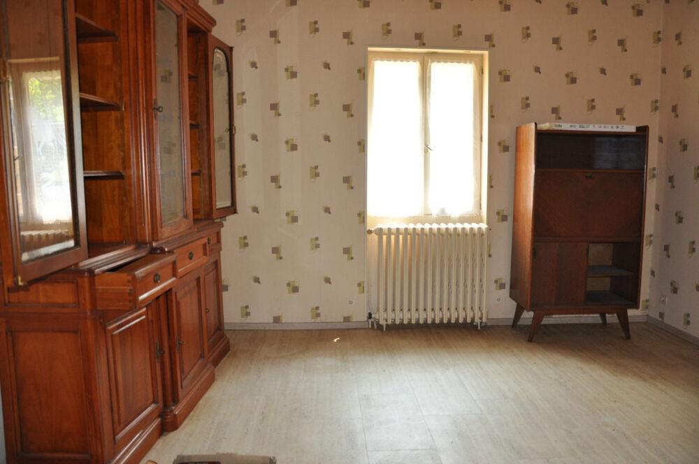 Jolie petite maison de plain-pied, 1 chambre, terrain de 246 m2
