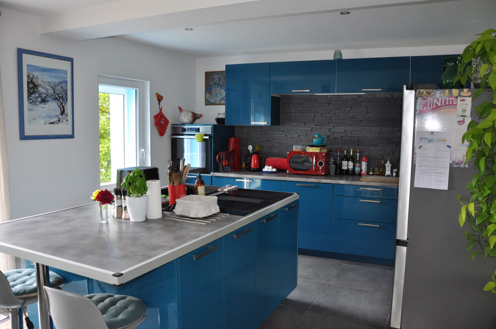 Vente Maison Belle maison de campagne, avec 3 chambres, garage St pierre laval