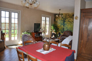  Remise / Grange à vendre 7 pièces 159 m²