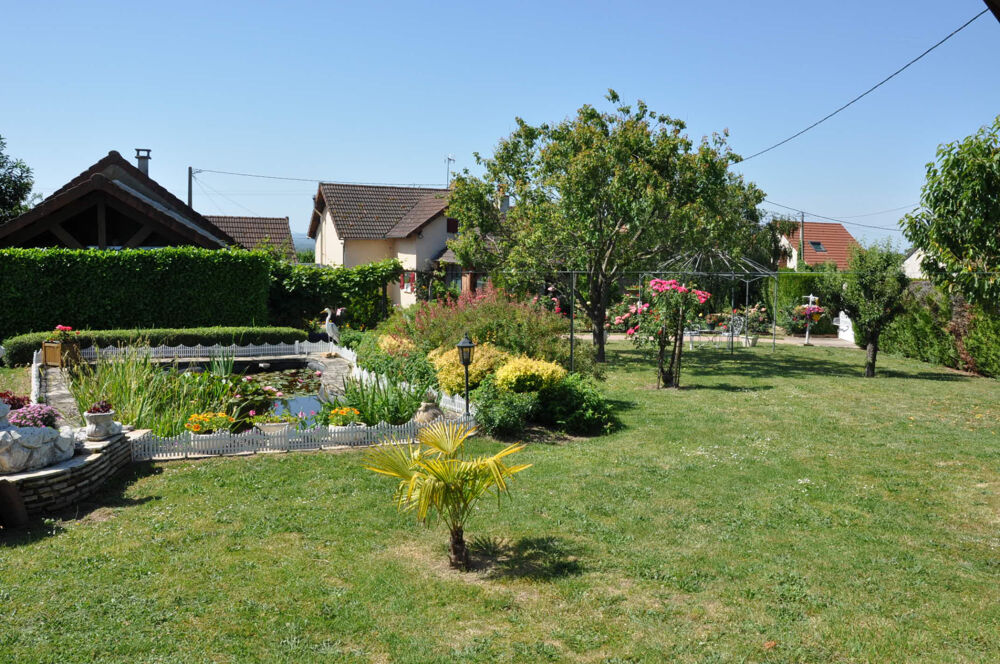 Vente Maison Belle maison de campagne, avec 3 chambres et dépendances Lapalisse