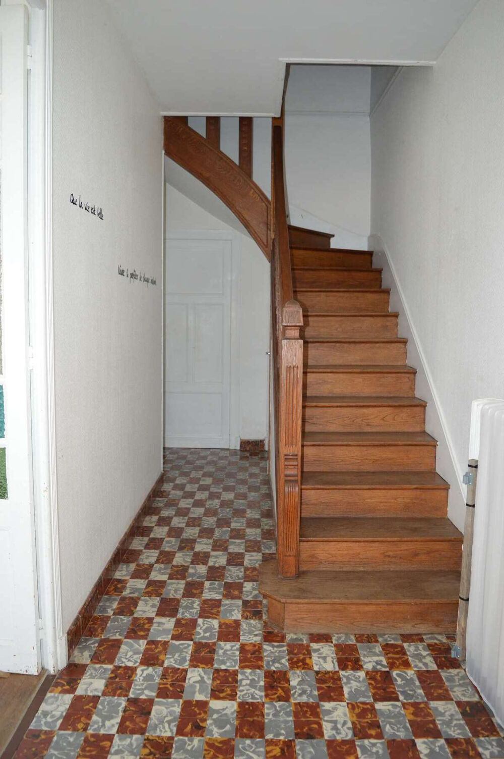 Vente Maison Maison individuelle 118m2,  avec garage et 2360m2 de terrain, située à 10' de LAPALISSE, 20' de ROANNE St martin d estreaux