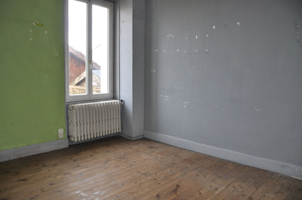Bel ensemble immobilier avec 3 logements, idéal investissement locatif